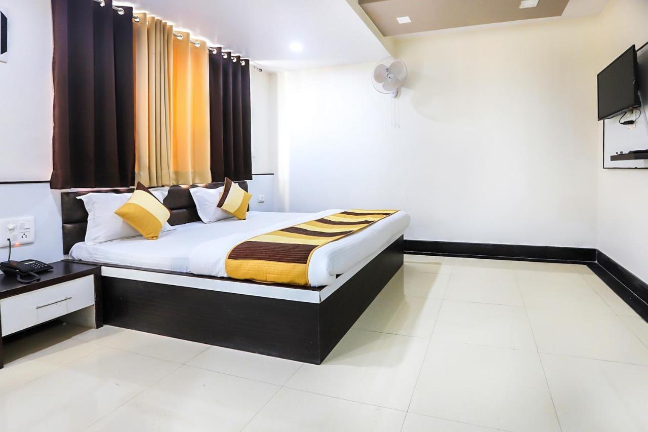 Oyo 11840 Hotel Venus Ajmer Dış mekan fotoğraf